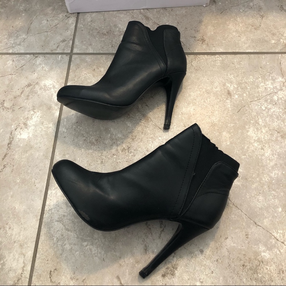 ALDO black Ankle Booties